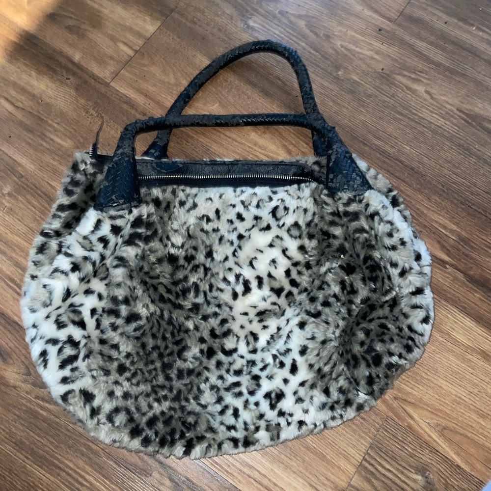 Leopard Print Faux Fur Tote Bag